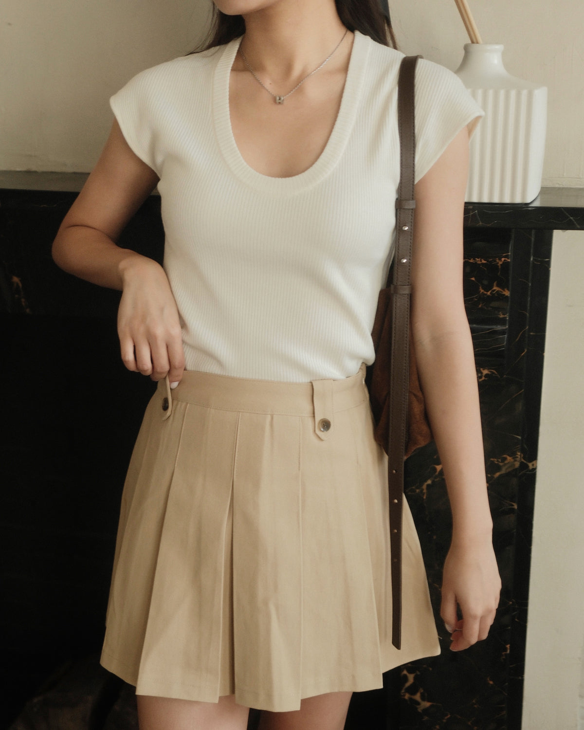 Hana Knit Top With Scarf