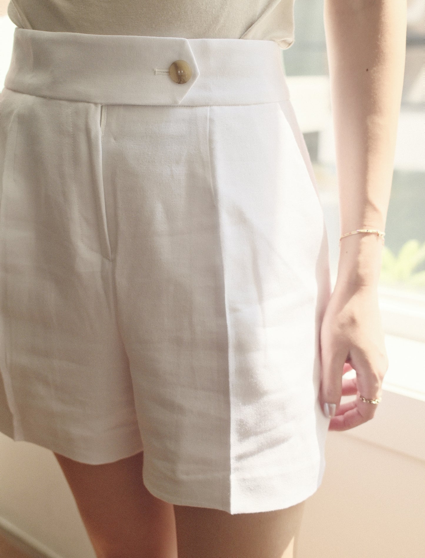 Linen Tailored Shorts