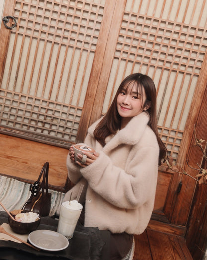 [Premium] Faux Fur Jacket